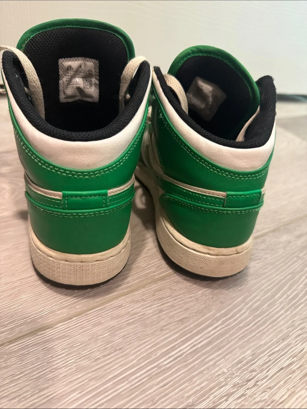 Nike Kids High-Top Sneakers in Green and White